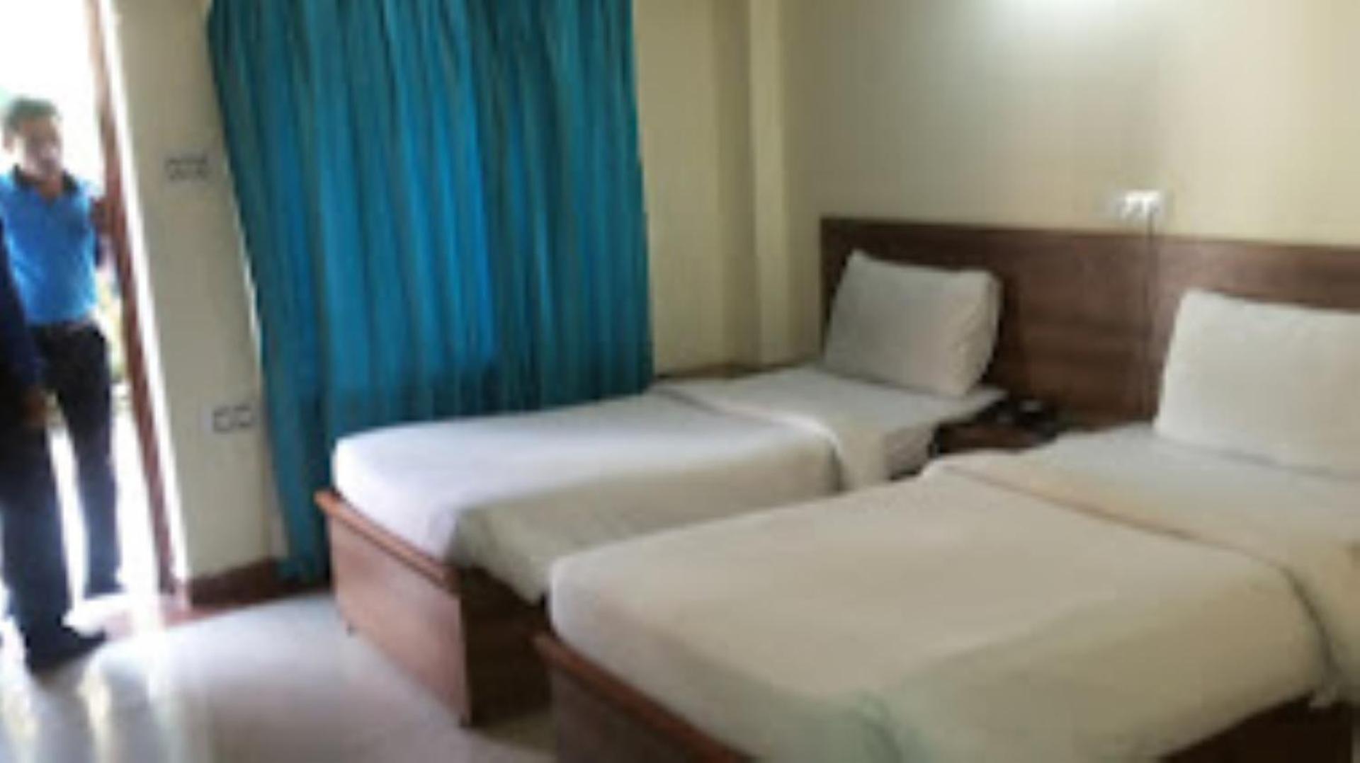 Blue Lily Beach Resort Puri Exterior foto